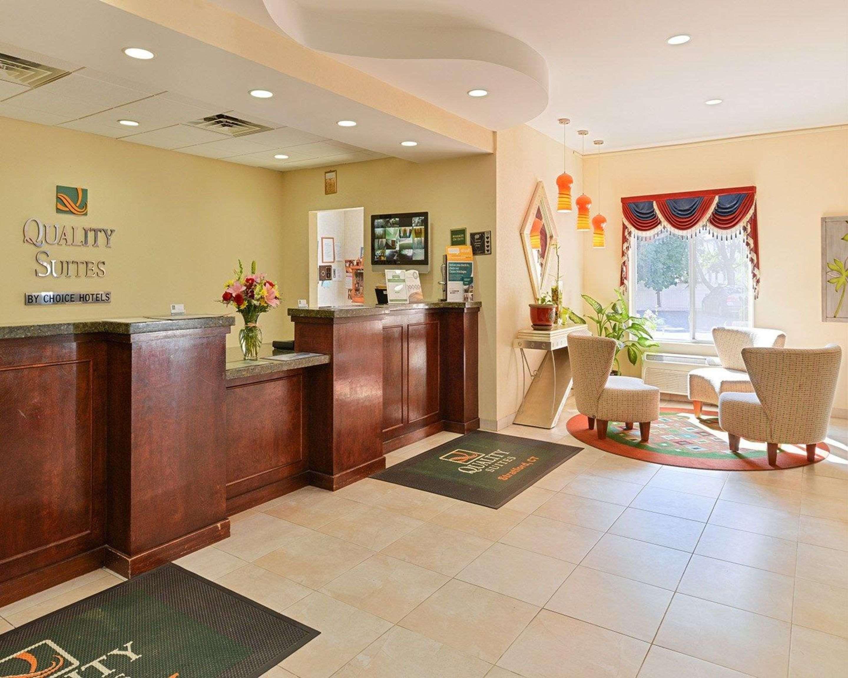 Quality Suites Stratford Dış mekan fotoğraf